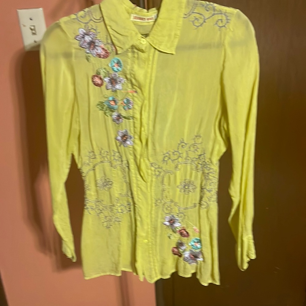 Johnny Was embroidered blouse